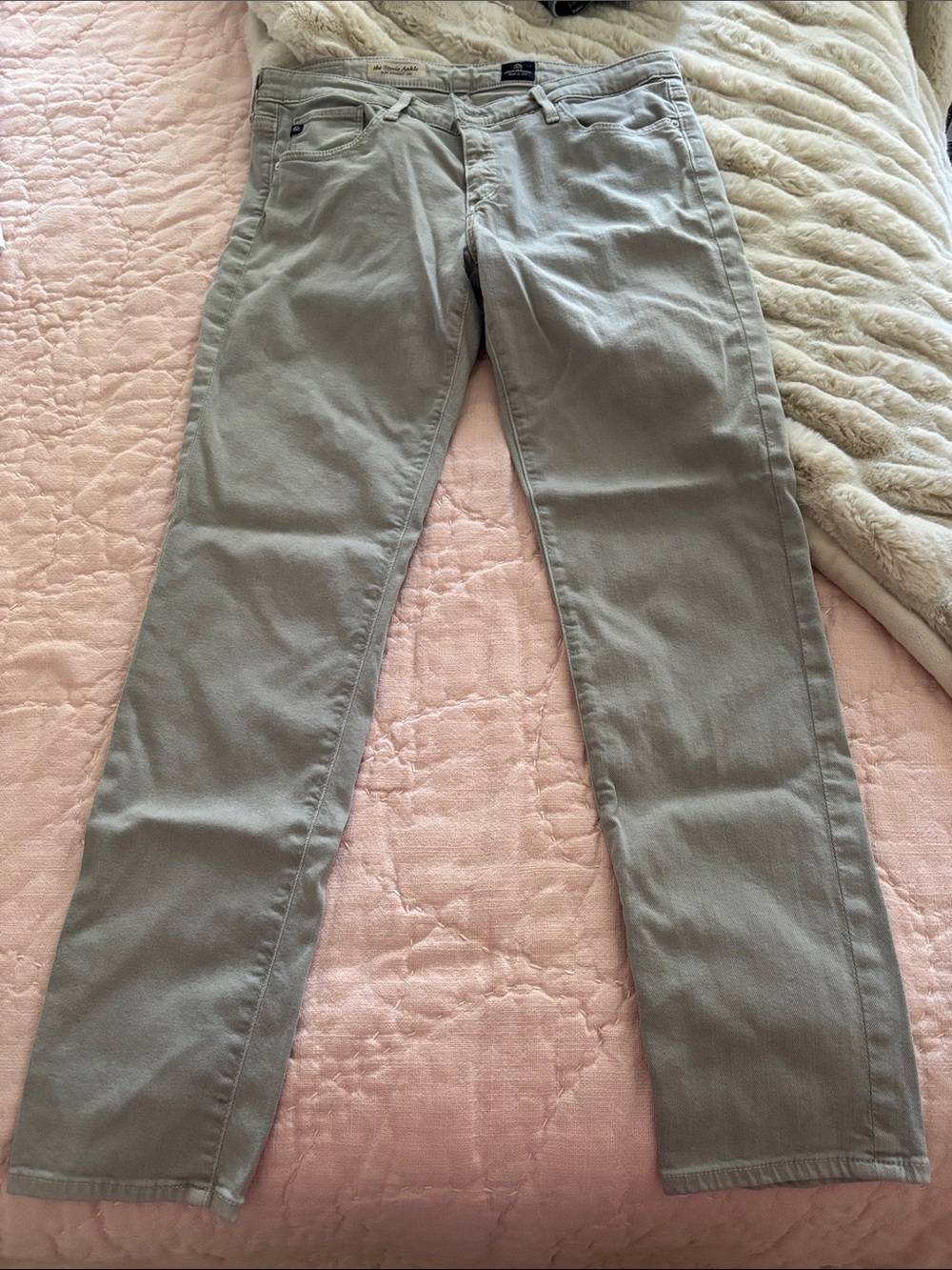 AG Adriano Goldschmied Stevie Ankle Straight Pants in Light Gray
